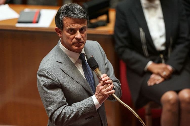 Nouvelle-Calédonie: Valls écarte les risques d'"explosion" du gouvernement