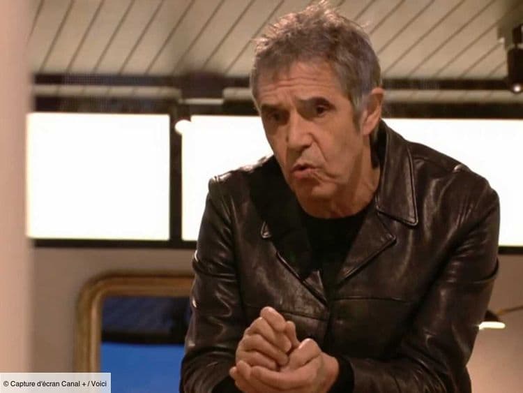 "C’est mon corps qui m’a fait arrêter la cocaïne" : Julien Clerc cash sur sa consommation de drogue