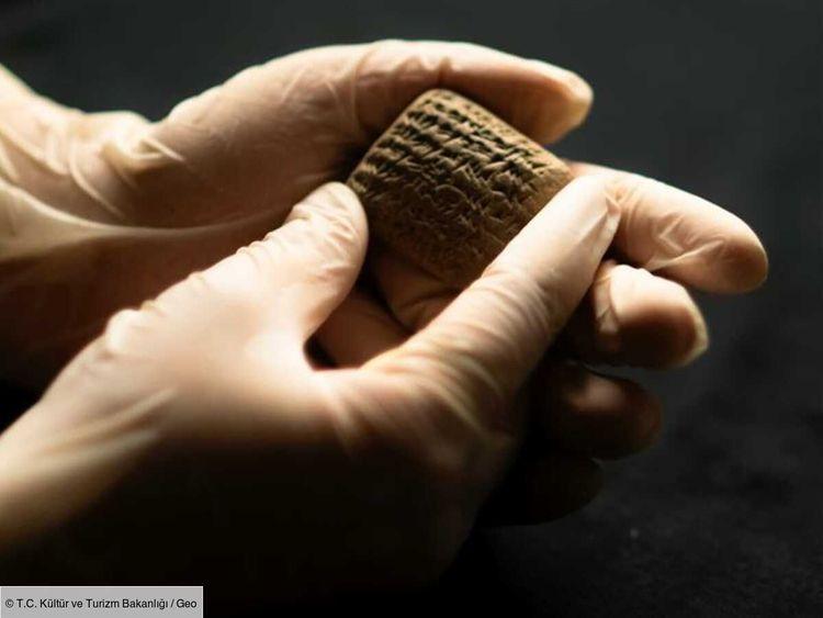 Un "reçu de courses" vieux de 3 500 ans retrouvé sur une tablette cunéiforme en Turquie