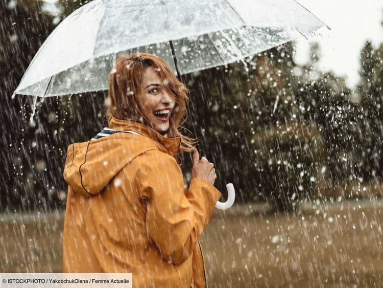 15 parapluies élégants et tendance pour faire fi de la pluie avec style