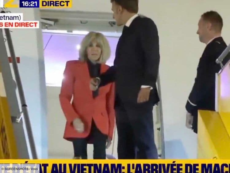 EXCLU Emmanuel Macron giflé par Brigitte : un témoin à bord de l’avion nous raconte enfin ce qu’il s’est passé