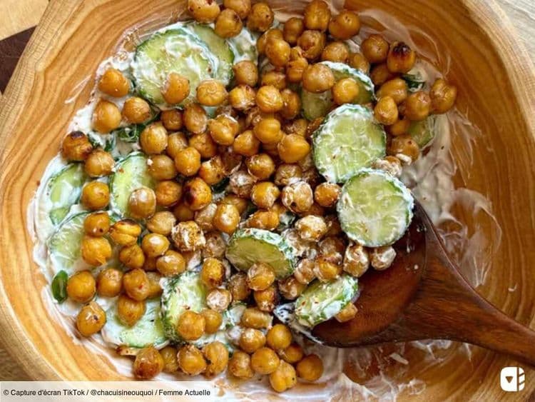 La salade de pois chiches croustillants et concombre pour un repas complet et équilibré