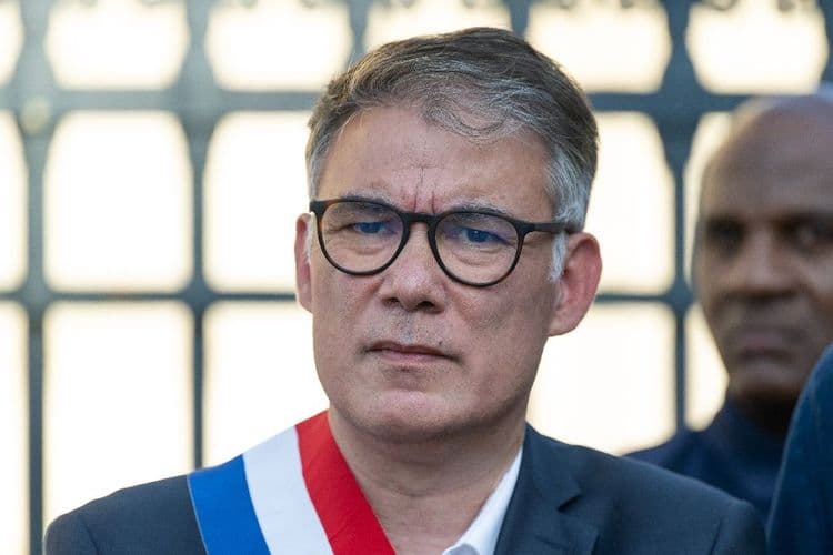 "Plus aucune indulgence" à l'égard de Bayrou, prévient Faure (PS)