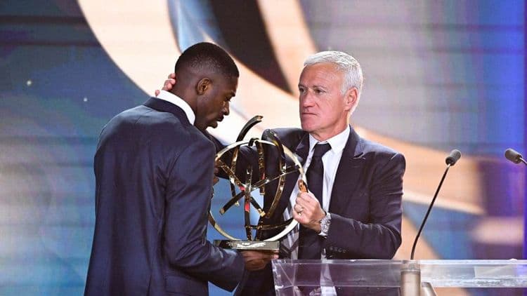 Deschamps recadre l’un de ses joueurs en direct