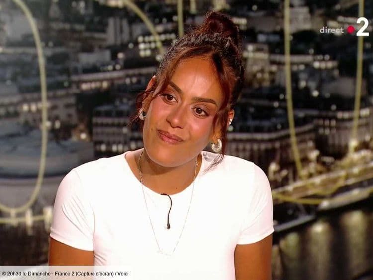 "Très triste et un peu perdue..." : Amel Bent marquée par la mort de sa grand-mère, entre douleur et souvenirs, elle se confie dans 20h30 le dimanche (ZAPTV)