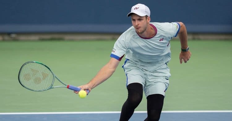 Hurkacz engage Lendl et Massu