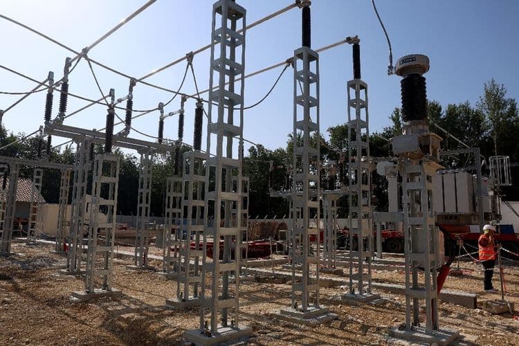 6.000 clients privés d'électricité à cause des fortes chaleurs, selon Enedis