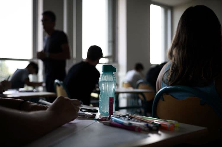 Canicule dans les écoles: le ministère rappelle les consignes