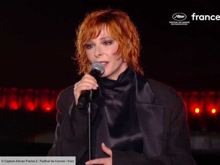 Cannes 2025 : Mylène Farmer bouleverse les internautes avec son magnifique hommage à David Lynch (ZAPTV)