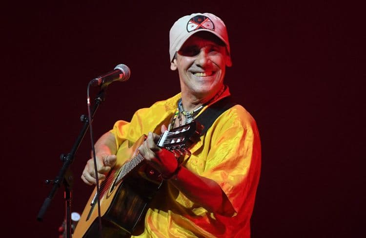 Manu Chao : 5 choses à savoir sur cet artiste hors norme
