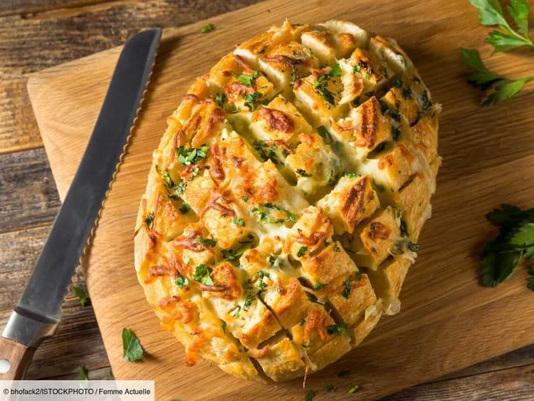 Recette apéro - le pain à l'ail 100 % maison de Jamie Oliver