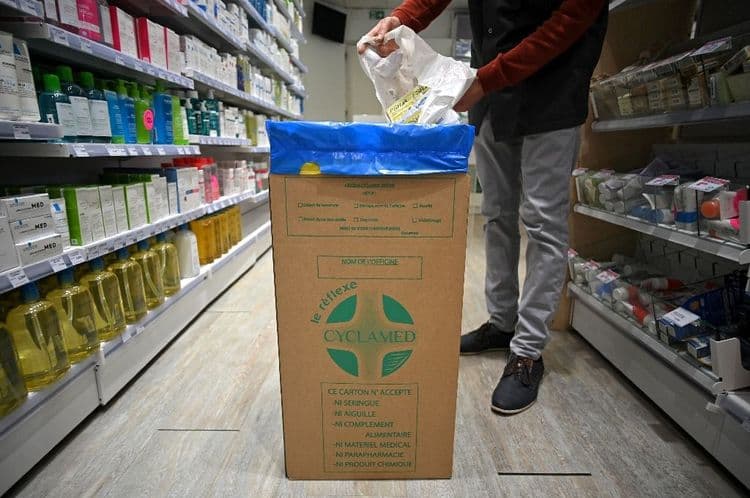 Rapporter ses médicaments en pharmacie: une motivation d'abord écologique, selon une enquête