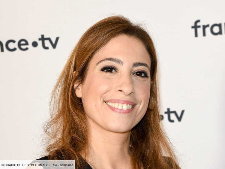 Léa Salamé prend les commandes du JT de 20 heures sur France 2 suite au départ d'Anne-Sophie Lapix