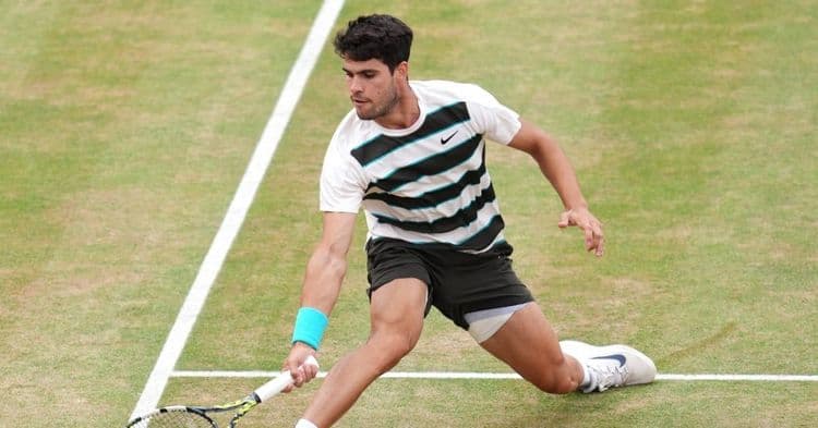 Queen's: Alcaraz toujours invincible