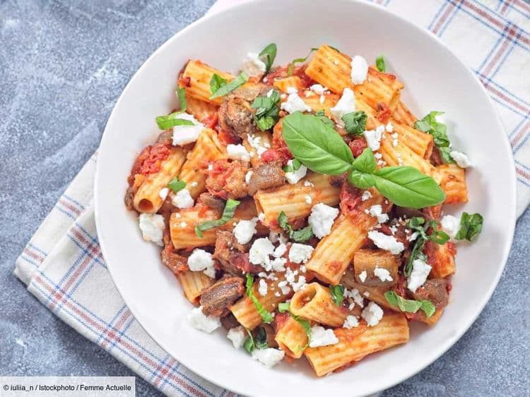 Dîner express : les pasta alla norma en 10 minutes de préparation
