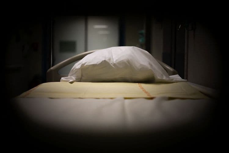 Jeu de rôle pour appréhender l'annonce d'un décès à l'hôpital