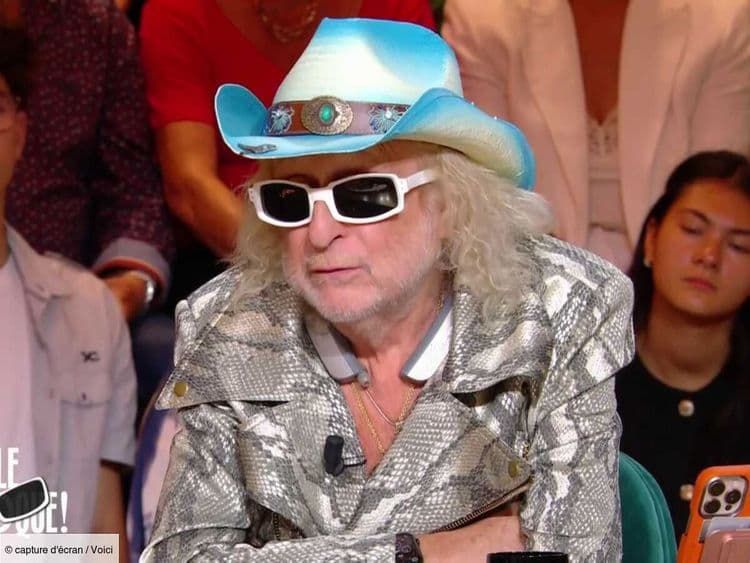 "Pour moi, il n'est pas mort" : Michel Polnareff bouleversé, ses confidences sur son "pote" Johnny Hallyday