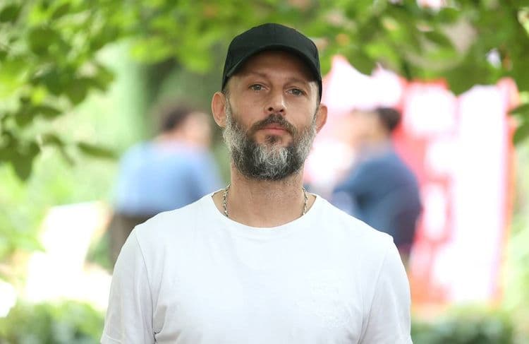 Accusé de violences par Sara Forestier, Nicolas Duvauchelle se défend : « Je ne suis pas un animal »