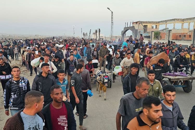 Gaza: les secours font état de tirs israéliens meurtriers en marge de distributions d'aide