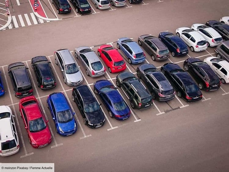 "Je n'arrivais pas à croire qu'ils aient pris cet argent" : une mère de famille facturée 5.000 euros pour 2 heures de stationnement dans un centre commercial