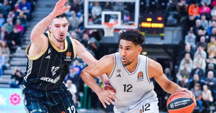 L'ASVEL stoppe Paris
