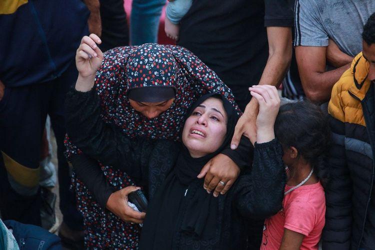Gaza: un hôpital fait état d'au moins 37 morts dans une frappe revendiquée par Israël