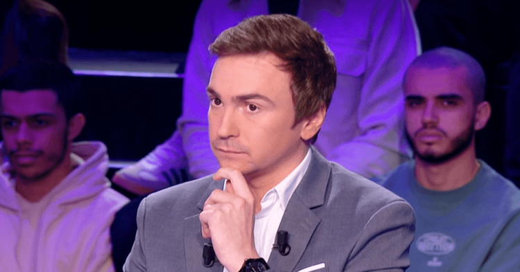 Bertrand Latour, changement de média validé