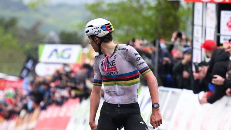 Pogacar dopé ? Un ancien coureur se lâche