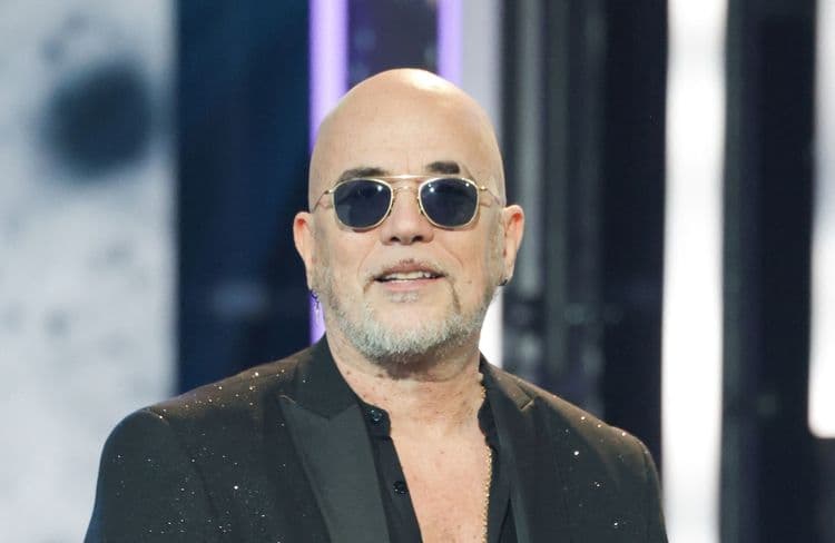 Pascal Obispo en concert à Paris : Zazie et David Hallyday réunis pour ses 60 ans