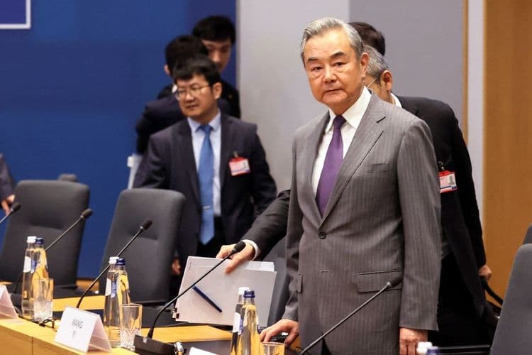 La Chine exhorte l'Union européenne à éviter "la confrontation"