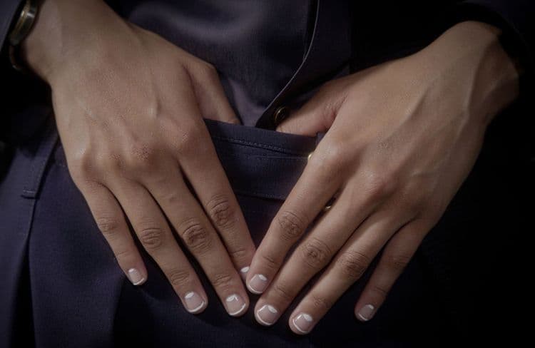 Ongles courts : cette manucure chic détrône la French cet été