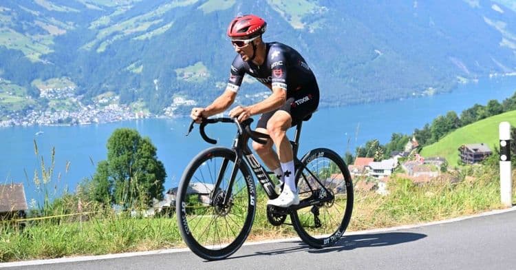 Julian Alaphilippe avec son premier amour !