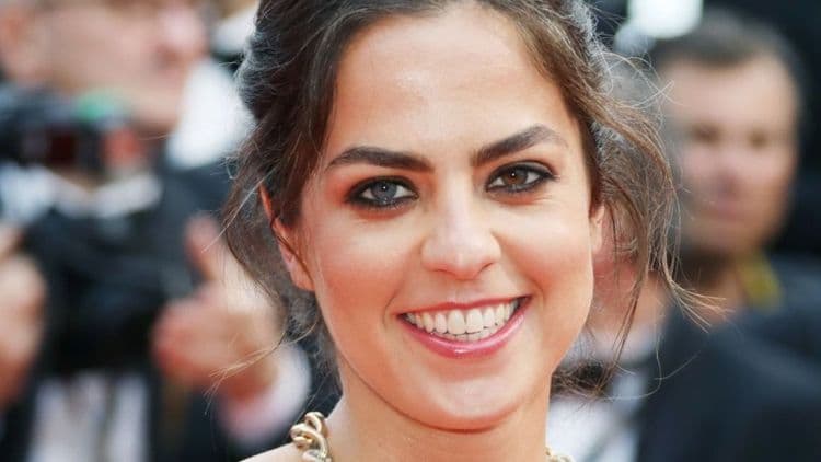 Anouchka Delon : elle dévoile la lettre qu'elle a lue aux obsèques de son père