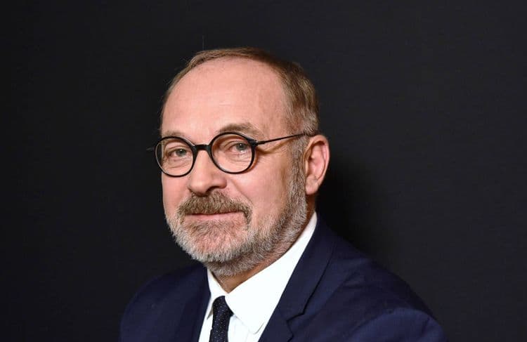 Soumission chimique : le sénateur Joël Guerriau, soupçonné d’avoir drogué Sandrine Josso, jugé en novembre