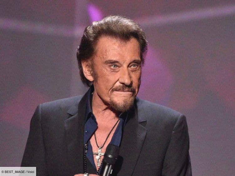 "Il s’est ouvert le crâne" : cette nuit où Johnny Hallyday a bien failli mourir après une soirée arrosée avec sa fille Laura