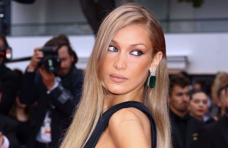 « J'en utilise environ huit par mois » : cette crème à moins de 15 € dont Bella Hadid est fan