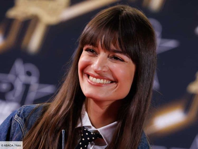 Clara Luciani en tendre duo avec son fils, la vidéo va faire fondre la Toile !