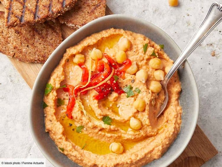 Un apéro qui s'improvise ? La recette de la tartinade apéro à base de pois chiches et de feta