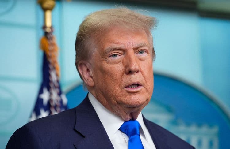 Et sinon, ça sent quoi un parfum lancé par le président Trump ?