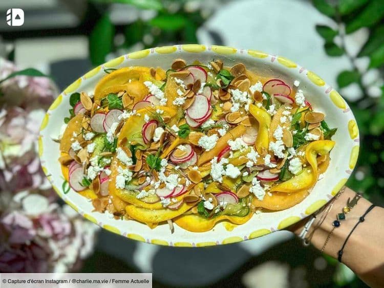La salade 100 % canicule avec des fruits et légumes gorgée d'eau