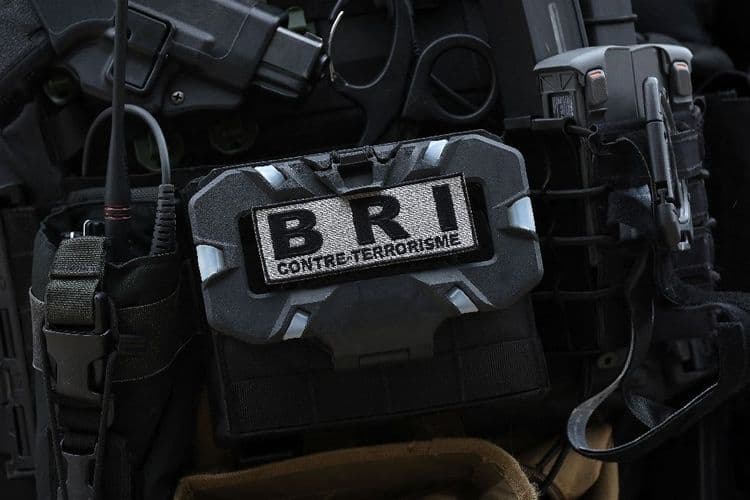 Rapts liés aux cryptomonnaies: 25 suspects mis en examen à Paris, dont 6 mineurs