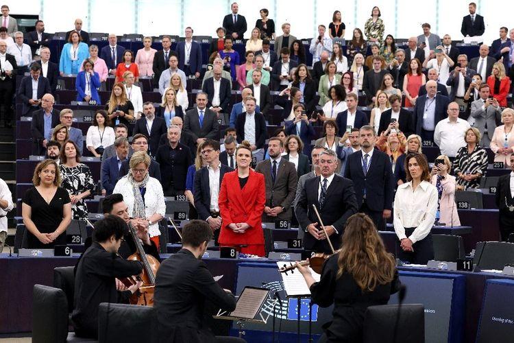 Le nouveau Parlement européen fait sa rentrée, l'extrême droite en ordre dispersé