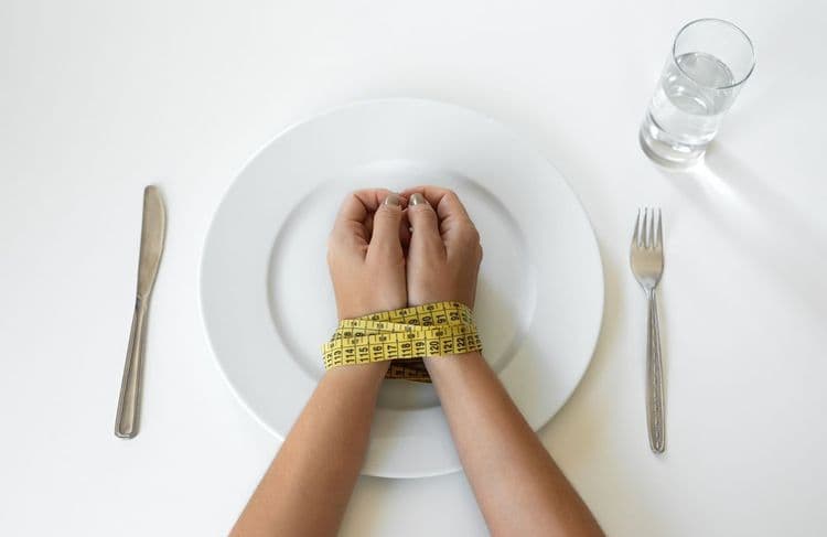 Fin de SkinnyTok ? : ce que prévoit l’État contre les contenus qui banalisent les TCA