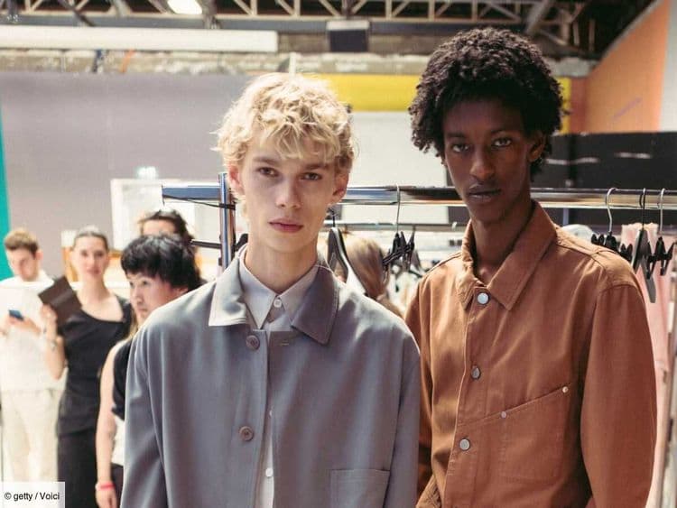Peau qui brille : comment contrôler le sébum sous 35°C, selon une makeup artist de la Fashion Week