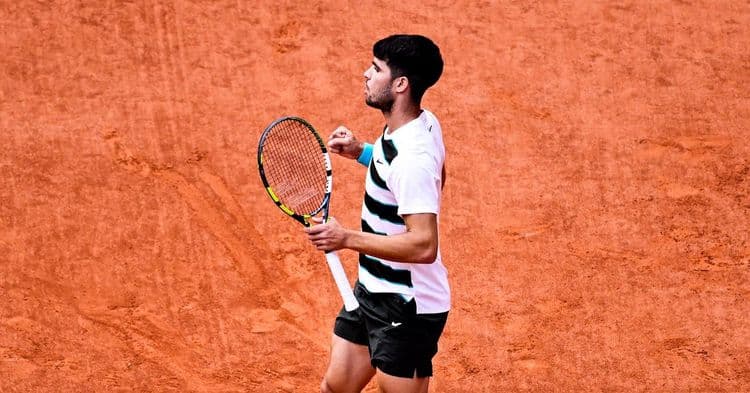 Sinner-Alcaraz: 6-4, 7-6 (4), 4-6, 6-7 (3), 6-7 (2)