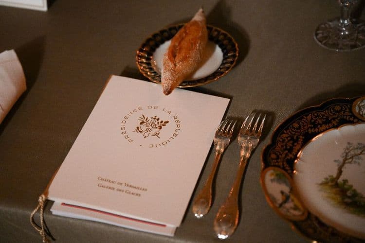 4.000 menus présidentiels et royaux français aux enchères à Paris