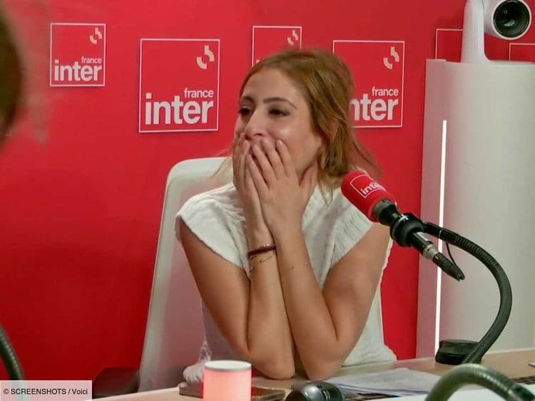 Léa Salamé en larmes alors qu'une célèbre chroniqueuse lui fait ses adieux dans la matinale de France Inter : "Vous m'avez fait pleurer"