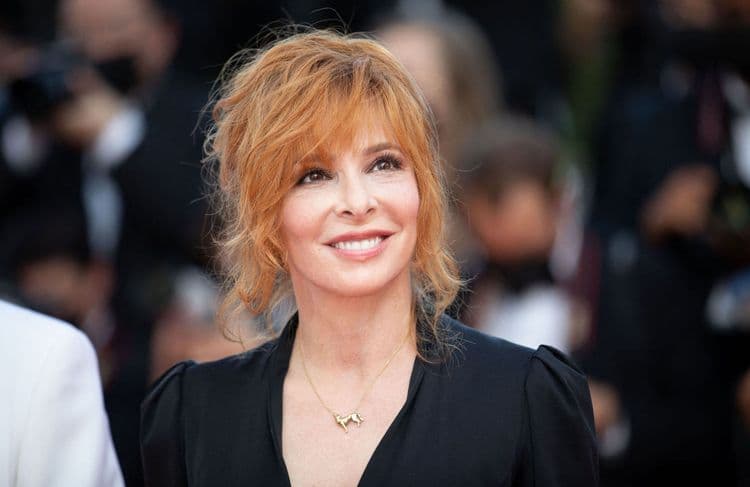 Mylène Farmer : sa carrière en 9 chiffres vertigineux