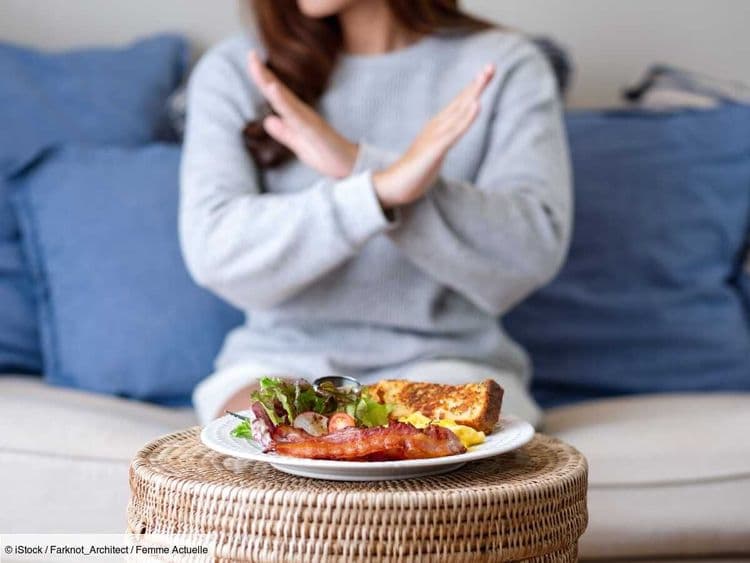 Sauter le repas du soir est-il efficace pour accélérer la perte de poids ?