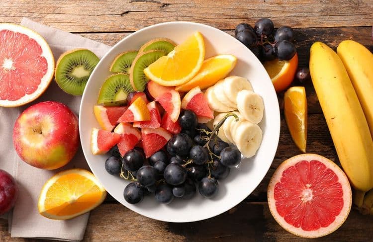Fruit cuit ou cru : lequel est le meilleur pour notre glycémie ?